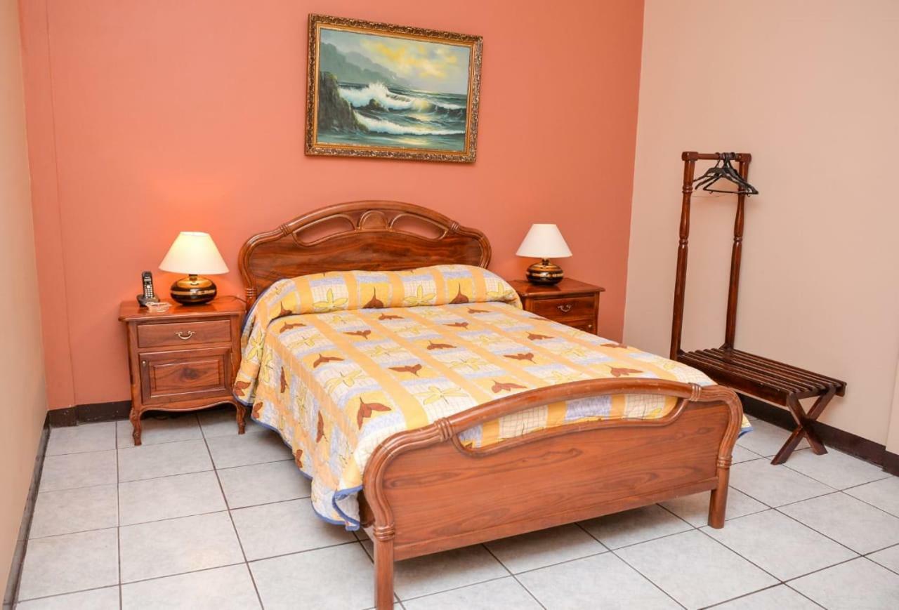 Hotel Olimpico En Quevedo Eksteriør billede